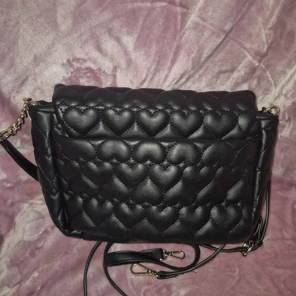 New! Juicy Couture Black Heart Crossbody Bag - Picture 5 of 5